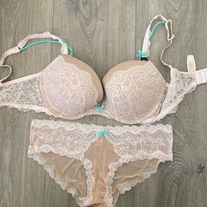 NWT Victoria's Secret set